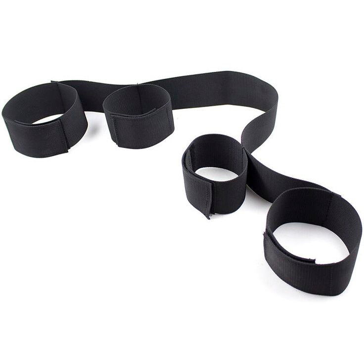 OHMAMA FETISH - ROZTAŽOVACÍ MĚKKÁ TYČINKA, CELÉ NYLONOVÉ ZÁPĚSTÍ