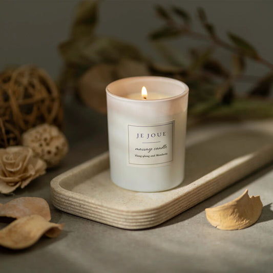 JE JOUE - LUXUSNÍ MASÁŽNÍ SVÍČKA - YLANG YLANG &amp; MANDARIN