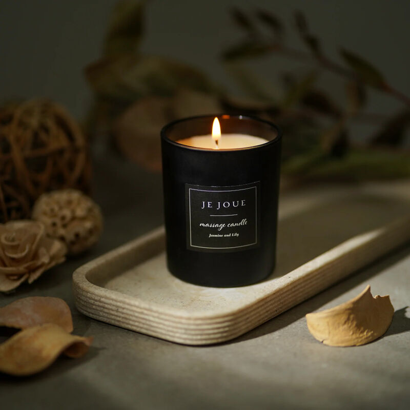 JE JOUE - LUXUSNÍ MASÁŽNÍ SVÍČKA - JASMINE &amp; LILY