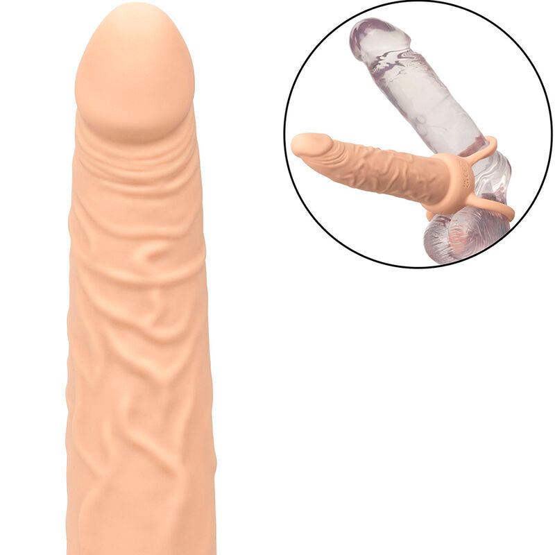 CALEXOTICS - PERFORMANCE MAXX DOBÍJECÍ DVOJITÝ PENETRATOR SVĚTLÁ POKOŽKA