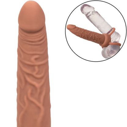 CALEXOTICS - PERFORMANCE MAXX DOBÍJECÍ DVOJITÝ PENETRÁTOR HNĚDÁ KŮŽE