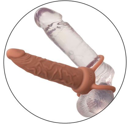 CALEXOTICS - PERFORMANCE MAXX DOBÍJECÍ DVOJITÝ PENETRÁTOR HNĚDÁ KŮŽE