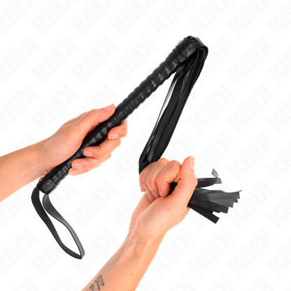 KINK - BIČ S ČERNOU TEXTUROVANOU RUKOJEŤÍ 48,5 CM