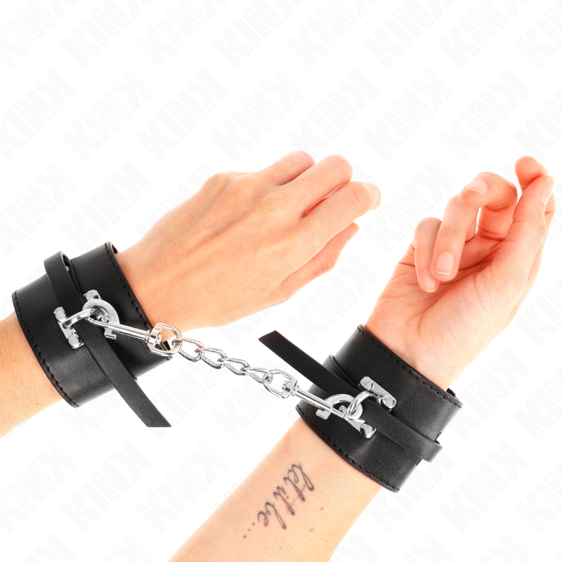 KINK - DELUXE ZÁPĚSTNÍ PÁSY S UZAMYKÁNÍM, ČERNÉ, NASTAVITELNÉ 14,5-21 CM X 6 CM