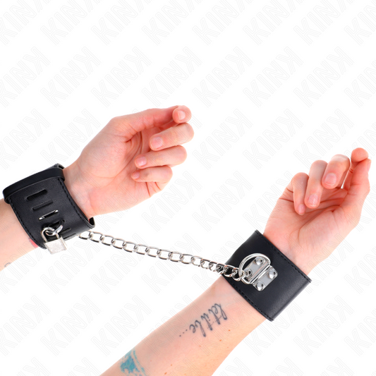 KINK - PEVNÉ ZÁPĚSTNÍ PÁSY S ŘETĚZEM 30 CM A ZAPÍNÁNÍM NA ZÁMEK, ČERNÉ, NASTAVITELNÉ 16-23 CM X 5,5 CM