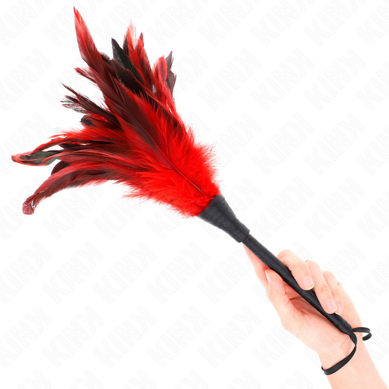 KINK - RED MAIDS LECHTAVÉ KUŘECÍ PEŘÍ VE TVARU ROHU 36 CM