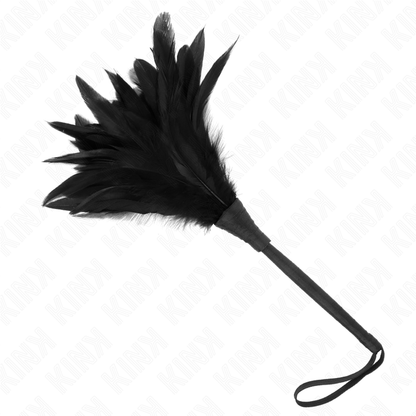 KINK - ČERNÝCH PÁNEK VE TVARU ROHU LECHTAJÍCÍ KUŘECÍ PEŘÍ 36 CM
