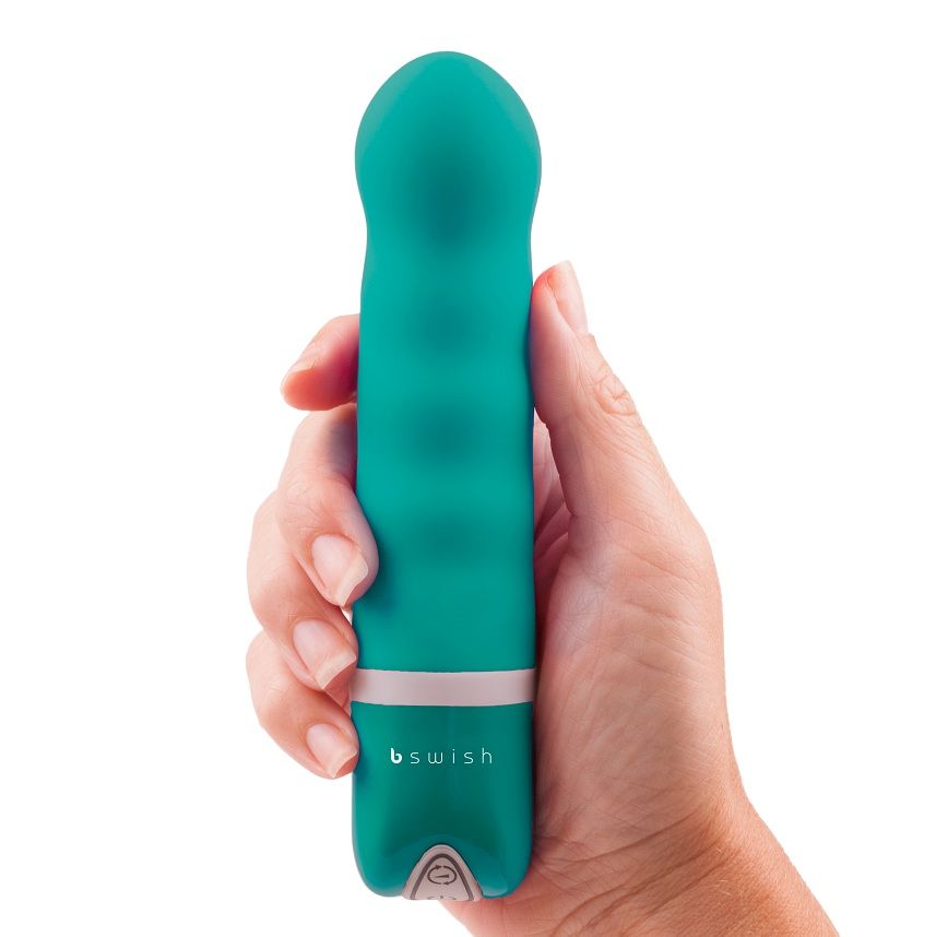 B SWISH - BDESIRED DELUXE PERLOVÝ VIBRÁTOR NEFRIT 