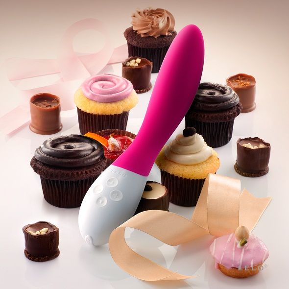 LELO - VIBRÁTOR MONA 2 FUCHSIOVÁ